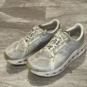 ON Cloudeclipse Running Shoes